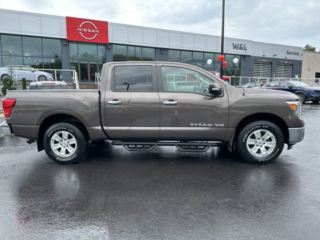 2019 Nissan Titan SV