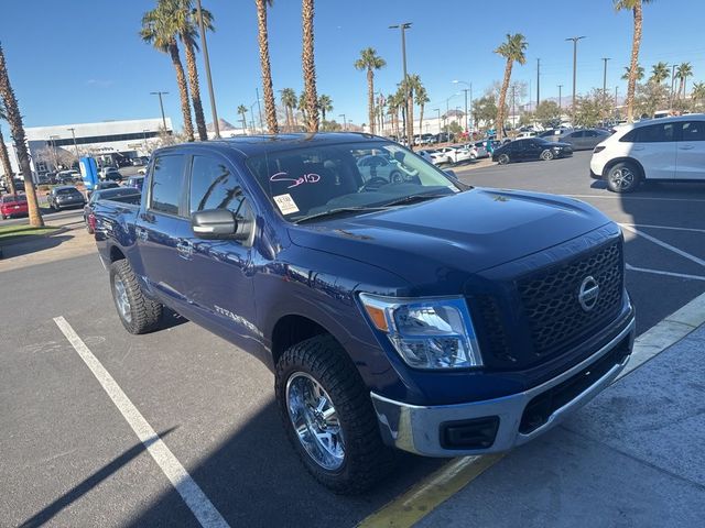 2019 Nissan Titan SV