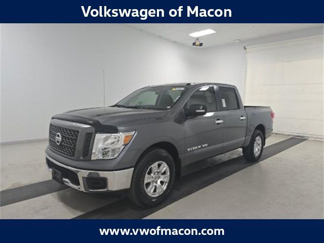 2019 Nissan Titan SV