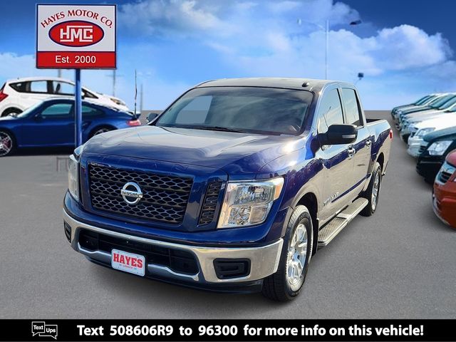 2019 Nissan Titan SV