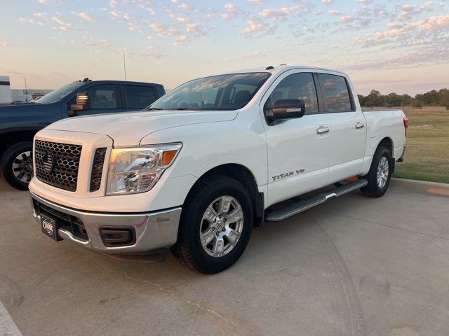 2019 Nissan Titan SV