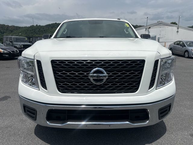 2019 Nissan Titan SV