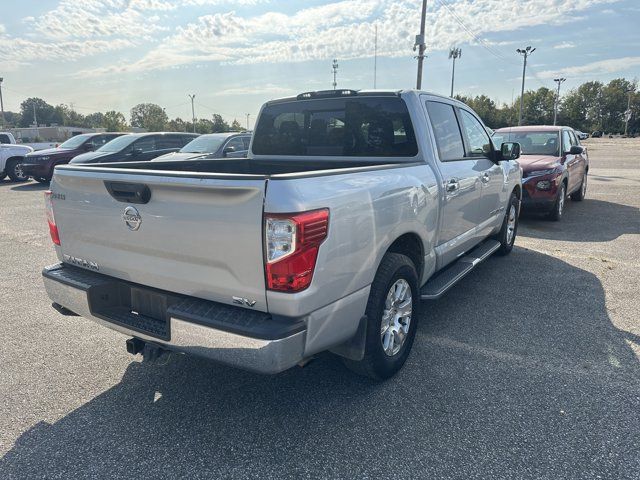 2019 Nissan Titan SV