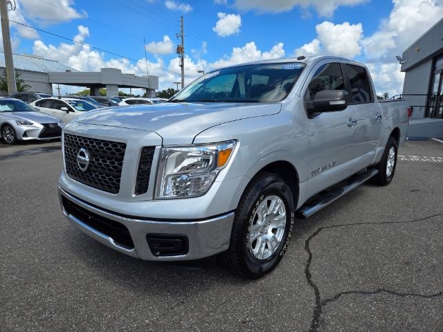 2019 Nissan Titan SV