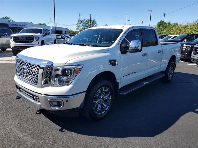 2019 Nissan Titan XD SL