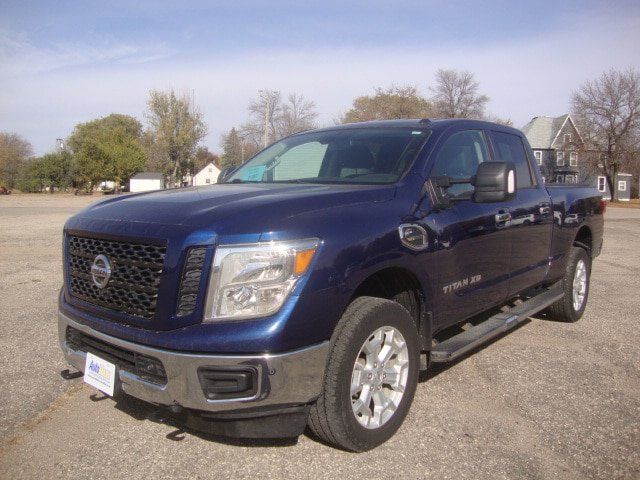 2019 Nissan Titan XD SV