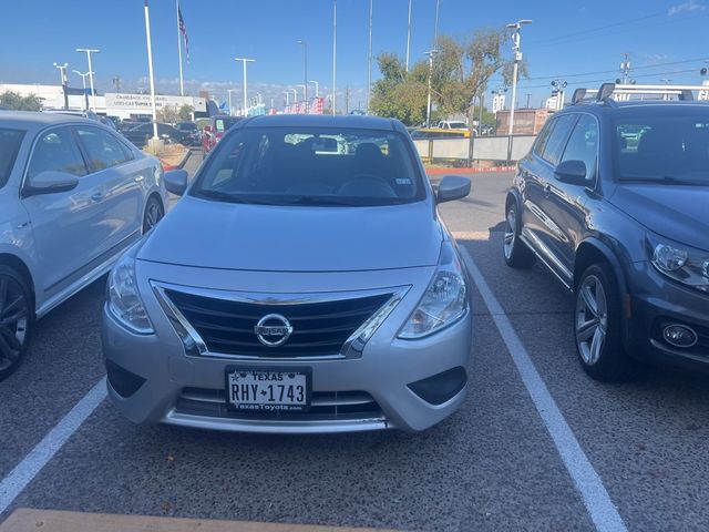 2019 Nissan Versa SV