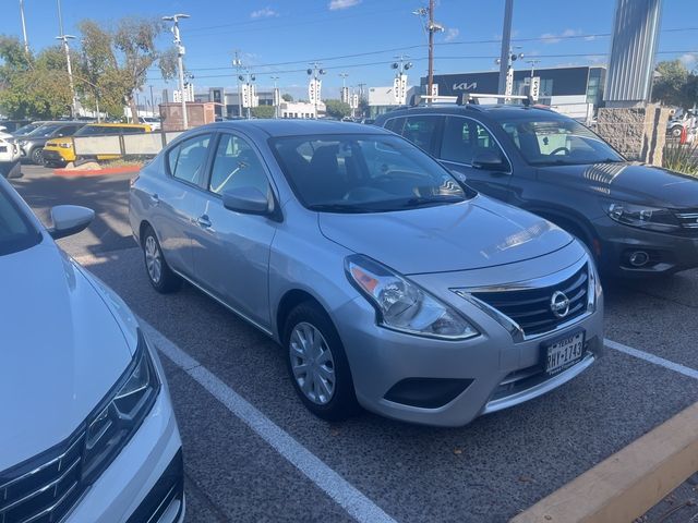 2019 Nissan Versa SV