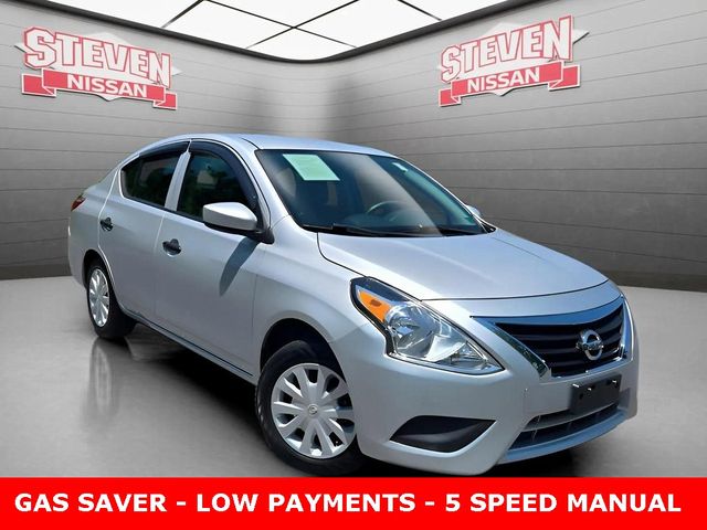 2019 Nissan Versa S