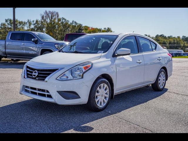 2019 Nissan Versa SV