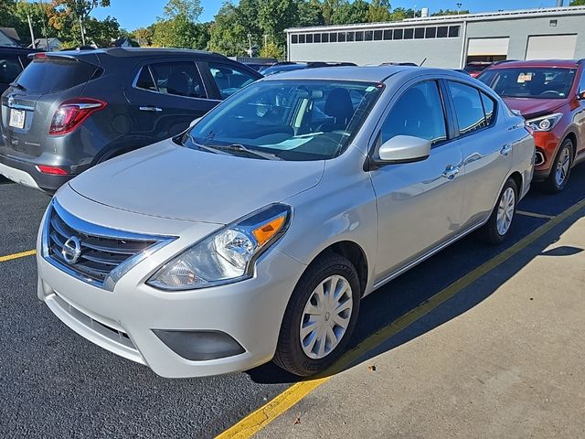 2019 Nissan Versa SV