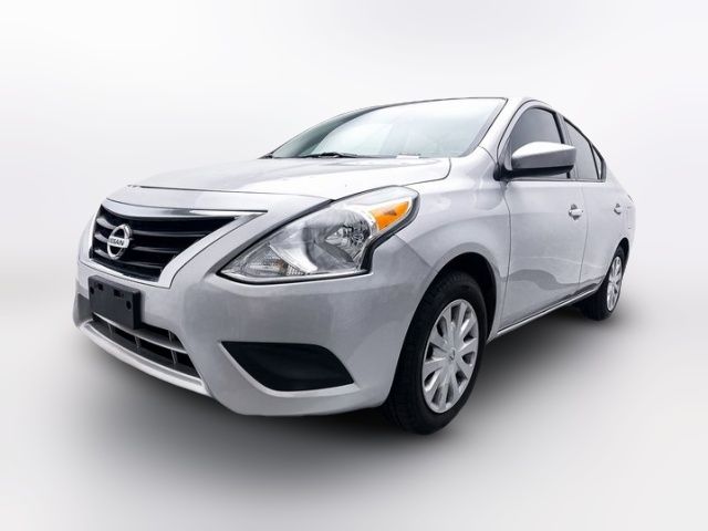 2019 Nissan Versa SV