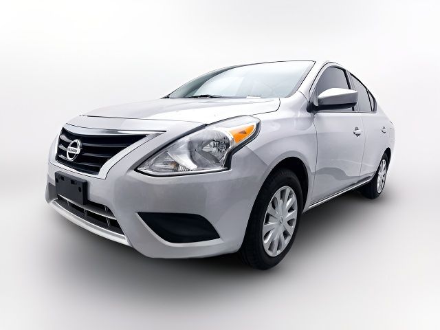 2019 Nissan Versa SV