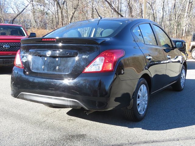 2019 Nissan Versa SV