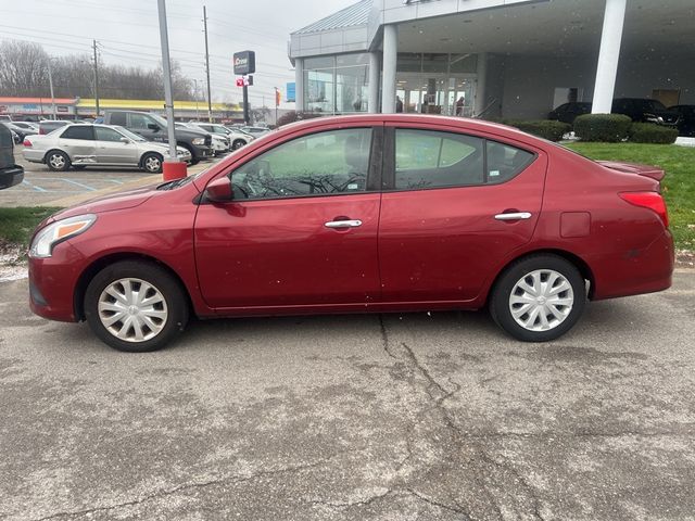 2019 Nissan Versa SV