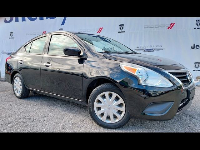 2019 Nissan Versa SV