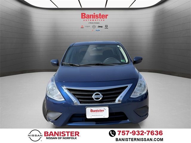 2019 Nissan Versa SV