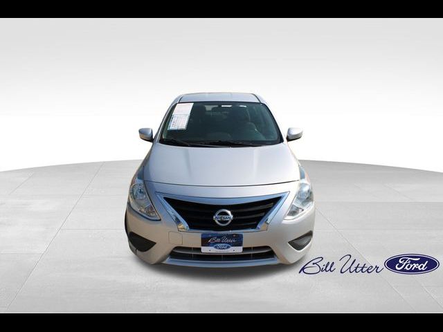 2019 Nissan Versa SV