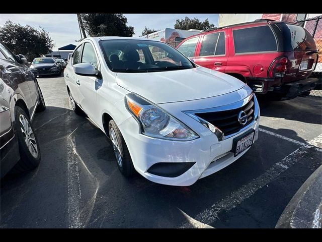 2019 Nissan Versa SV