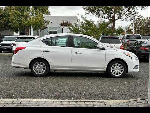 2019 Nissan Versa SV