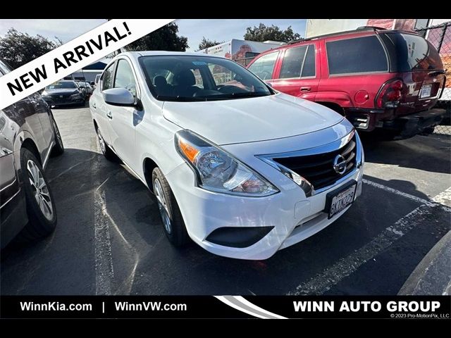 2019 Nissan Versa SV