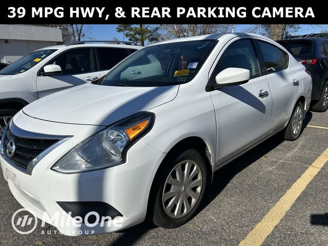 2019 Nissan Versa SV