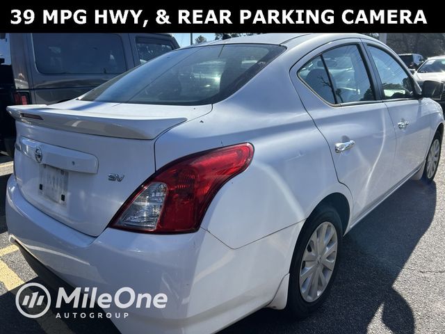 2019 Nissan Versa SV