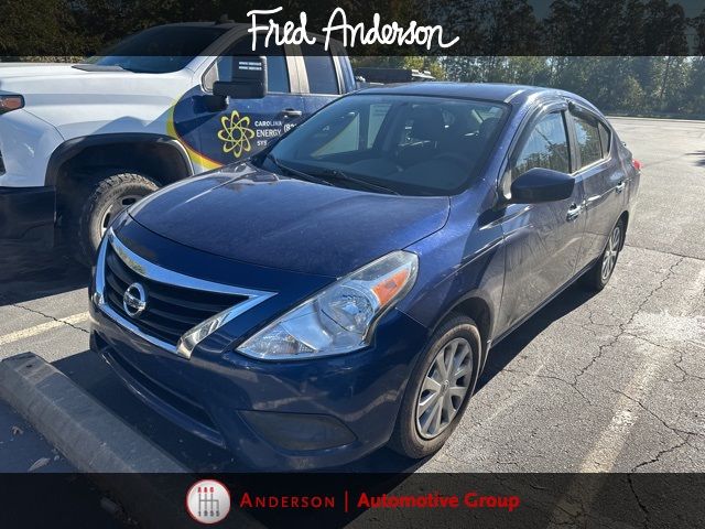 2019 Nissan Versa SV