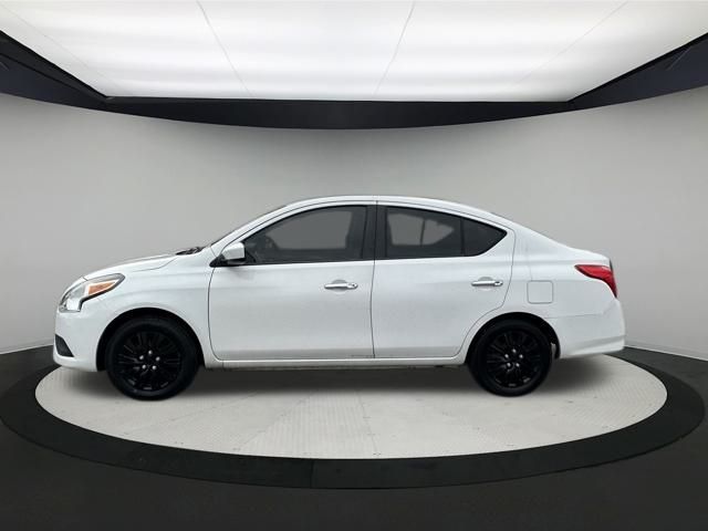 2019 Nissan Versa SV