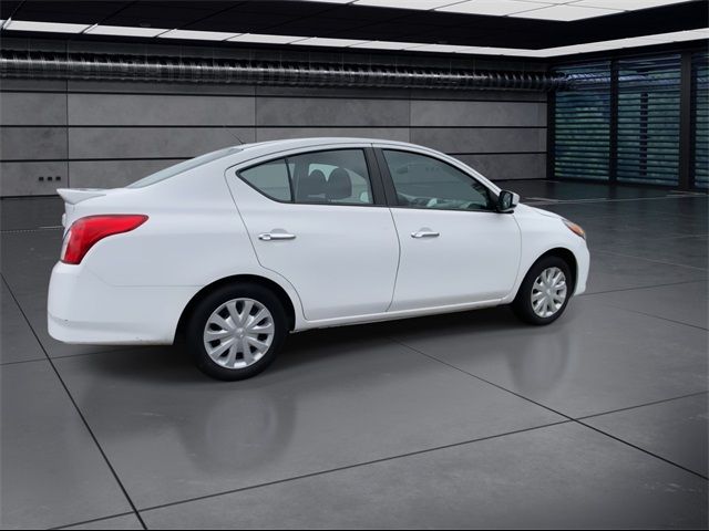 2019 Nissan Versa SV