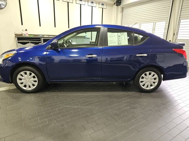 2019 Nissan Versa SV