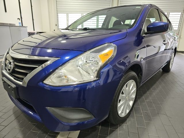 2019 Nissan Versa SV