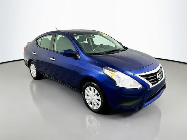 2019 Nissan Versa SV