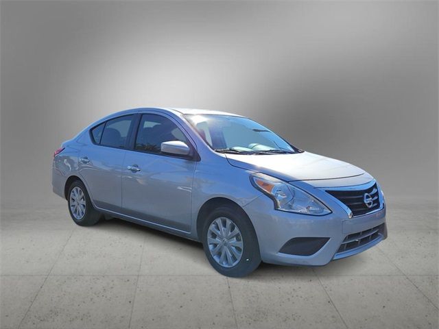 2019 Nissan Versa SV