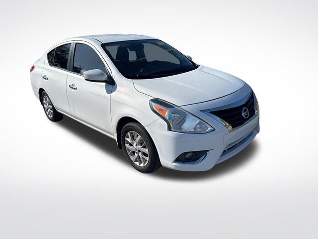 2019 Nissan Versa SV