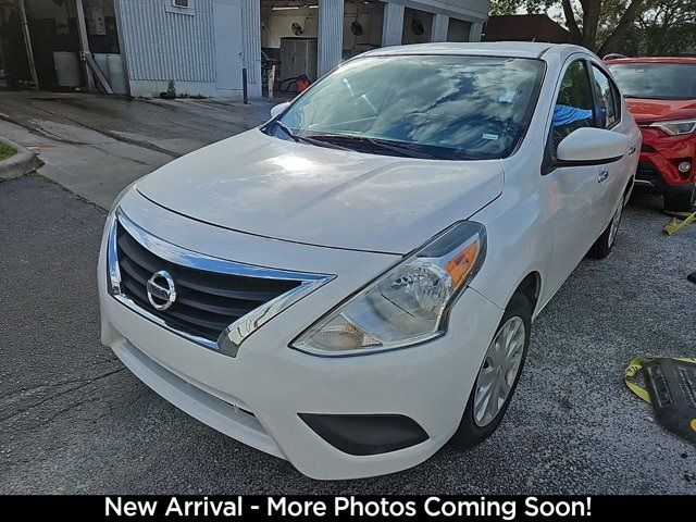 2019 Nissan Versa SV