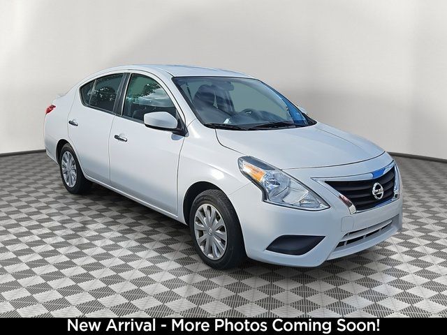 2019 Nissan Versa SV