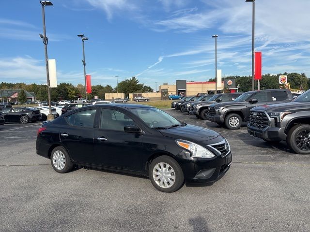 2019 Nissan Versa SV