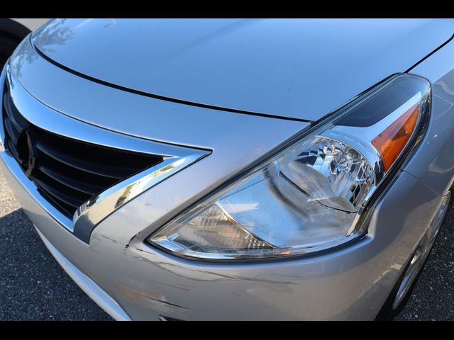 2019 Nissan Versa SV