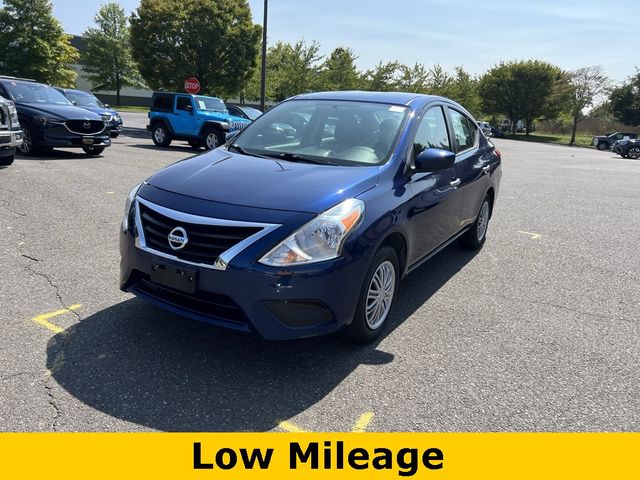 2019 Nissan Versa SV