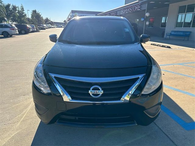 2019 Nissan Versa SV