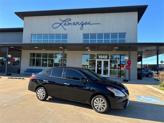 2019 Nissan Versa SV