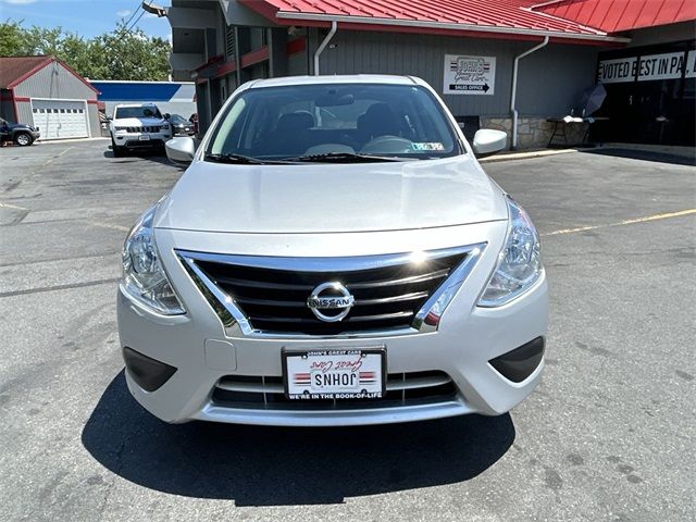 2019 Nissan Versa SV