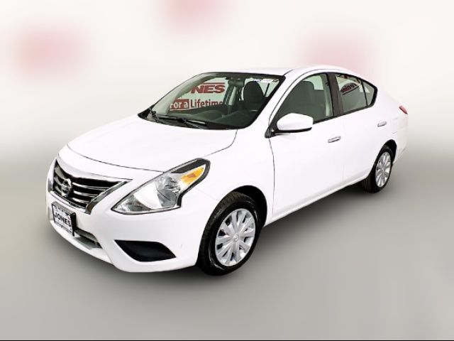 2019 Nissan Versa SV