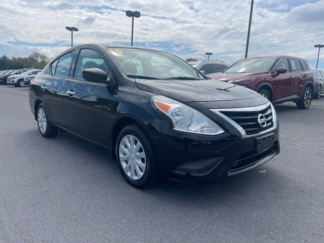 2019 Nissan Versa SV