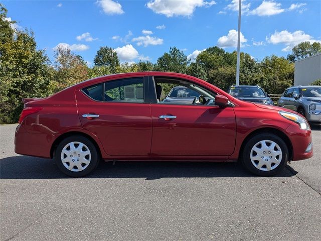 2019 Nissan Versa SV