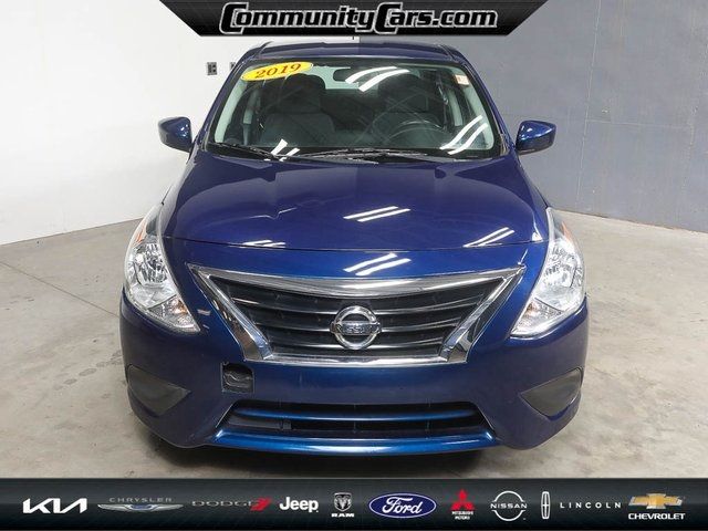 2019 Nissan Versa SV