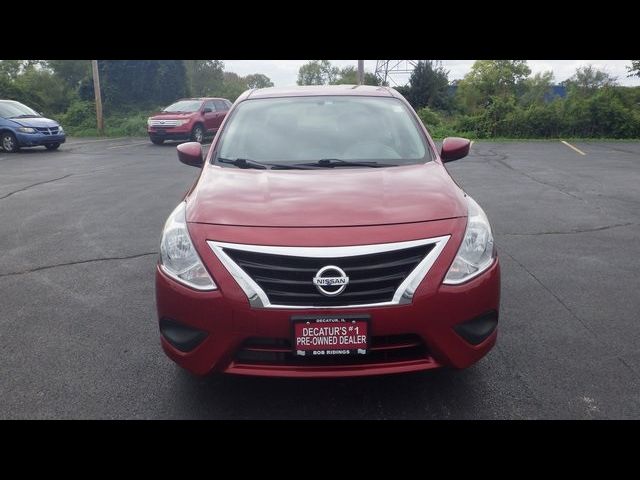 2019 Nissan Versa SV