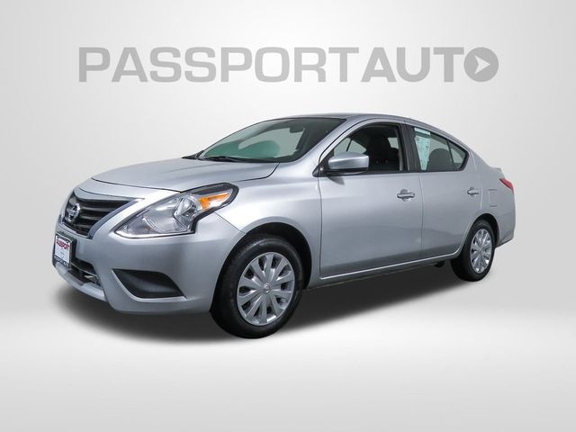 2019 Nissan Versa SV