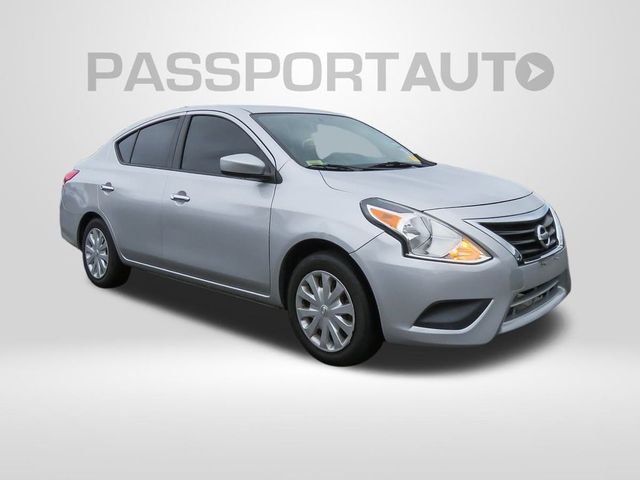 2019 Nissan Versa SV